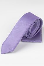 Cravată lila, elegantă pentru orice ocazie