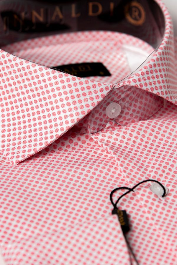 Cămașă somon slim bărbați, cu guler italian și imprimeu puncte